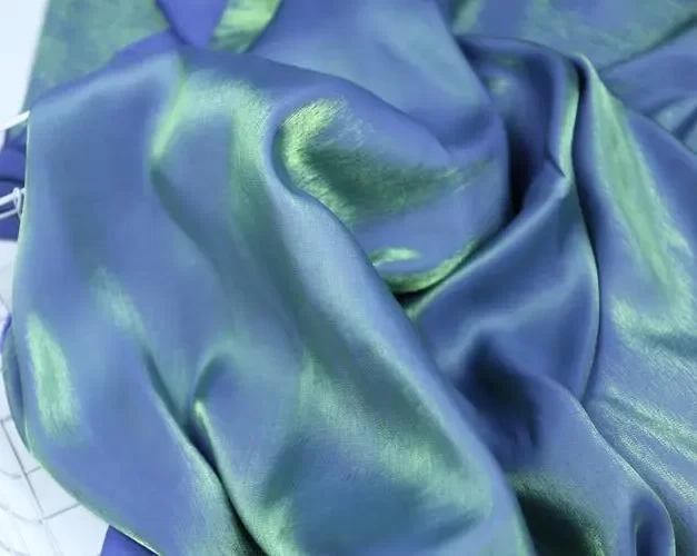 Легинс киген қыздың порно видеосын қараңыз.